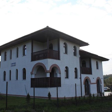 Cetea Pensiunea Casa Ungur מראה חיצוני תמונה